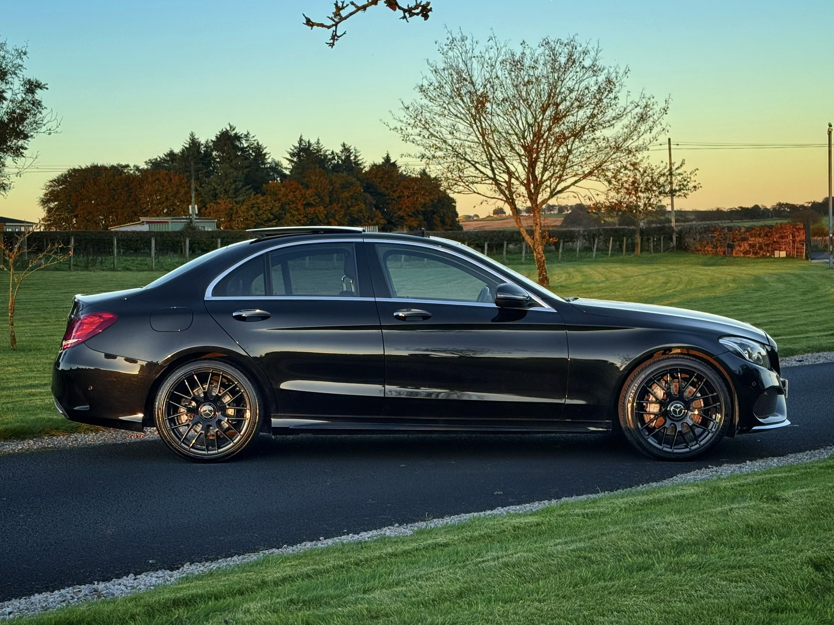 2016 Mercedes-Benz C220 AMG Line Premium