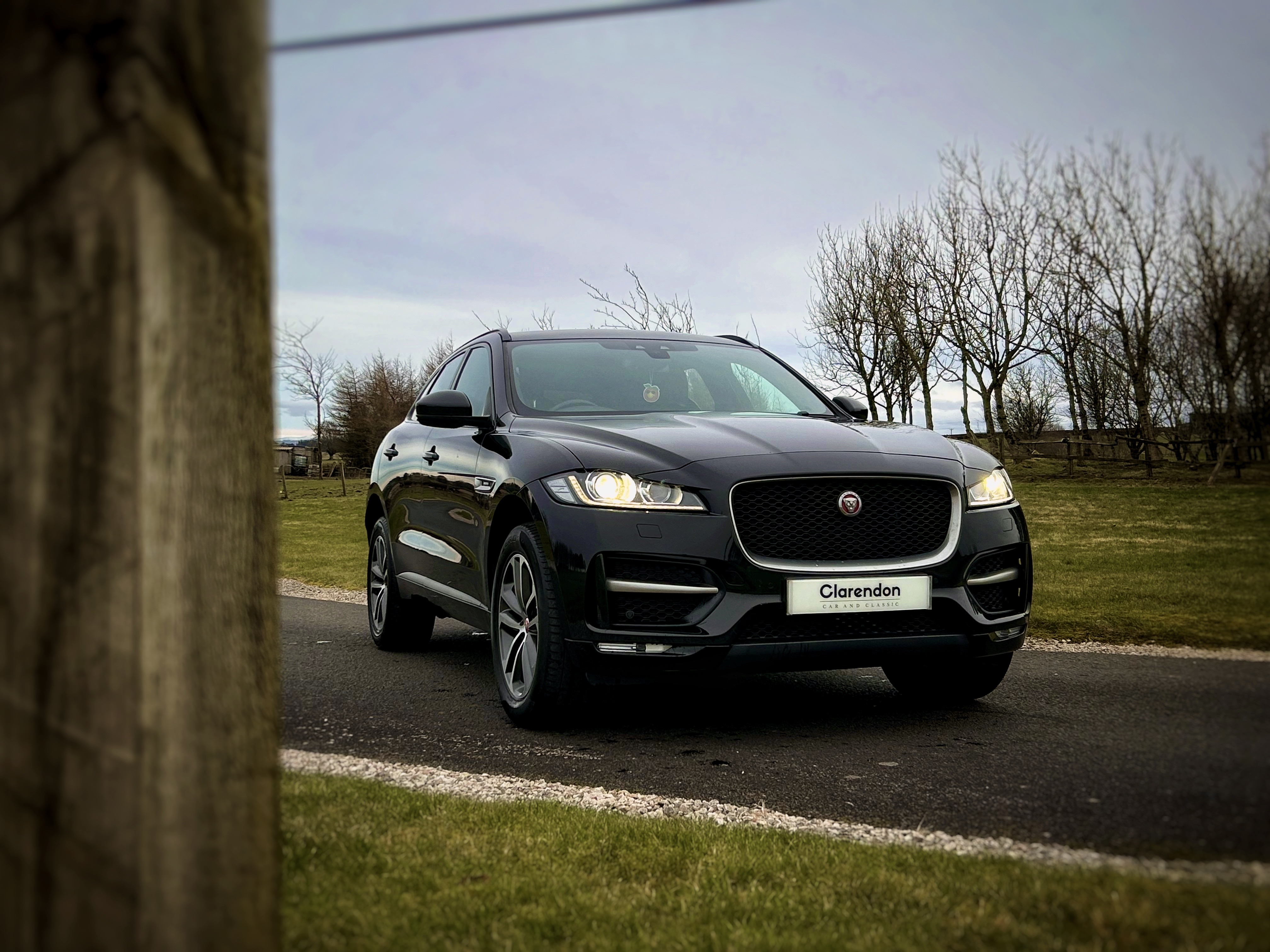 2017 Jaguar F-Pace D180 R-Sport