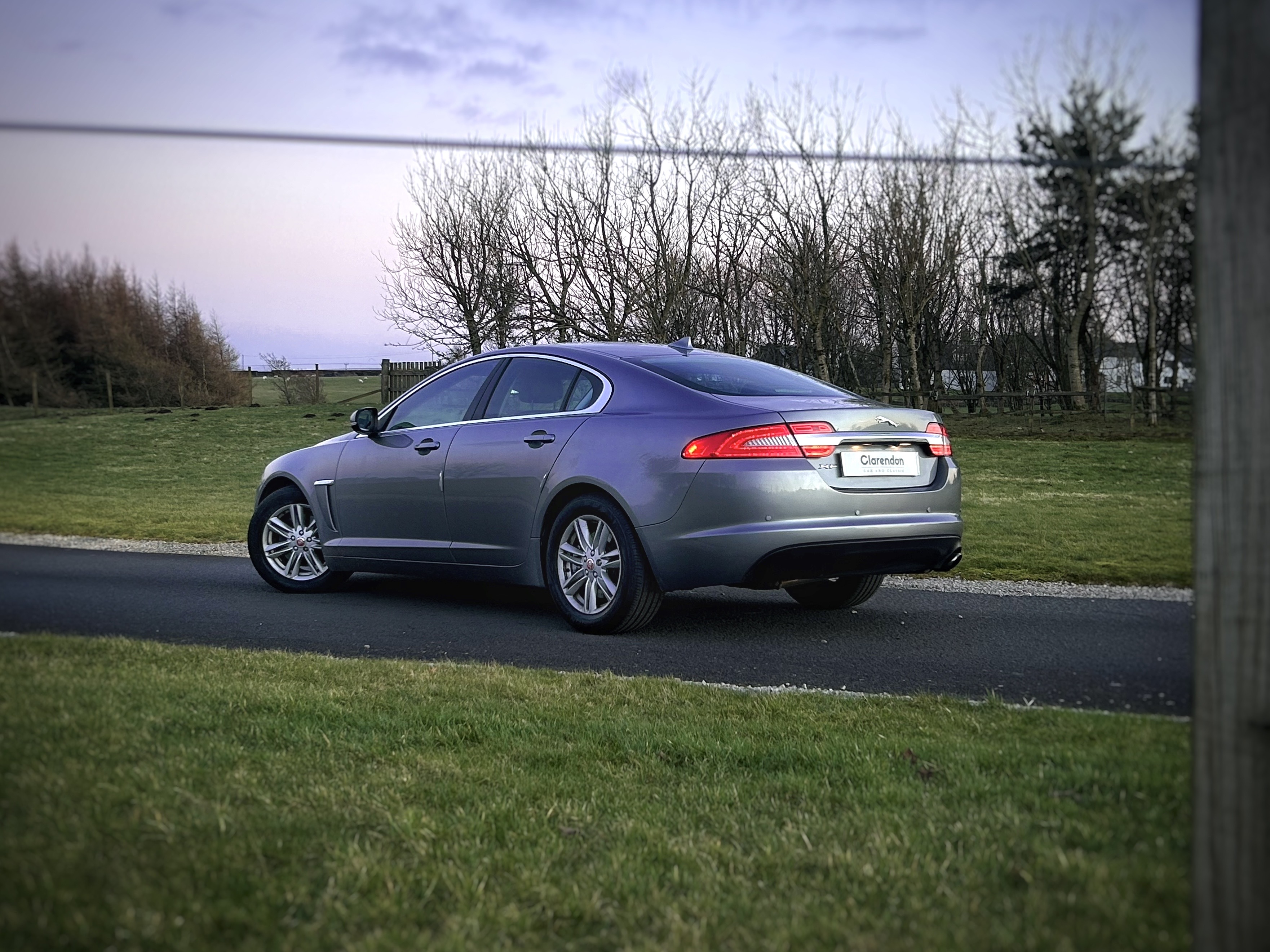2014 Jaguar XF Luxury