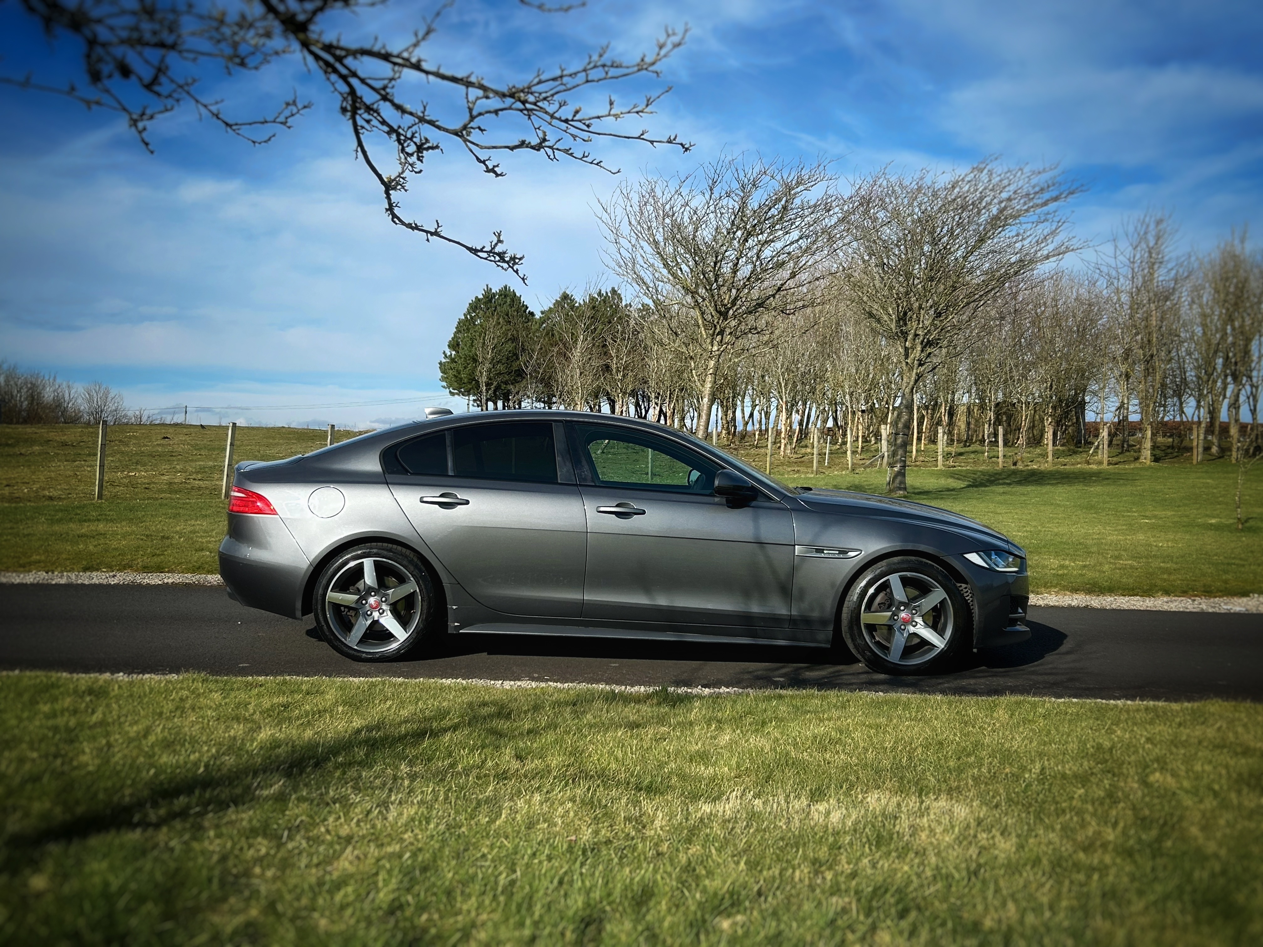 2017 Jaguar XE R-Sport
