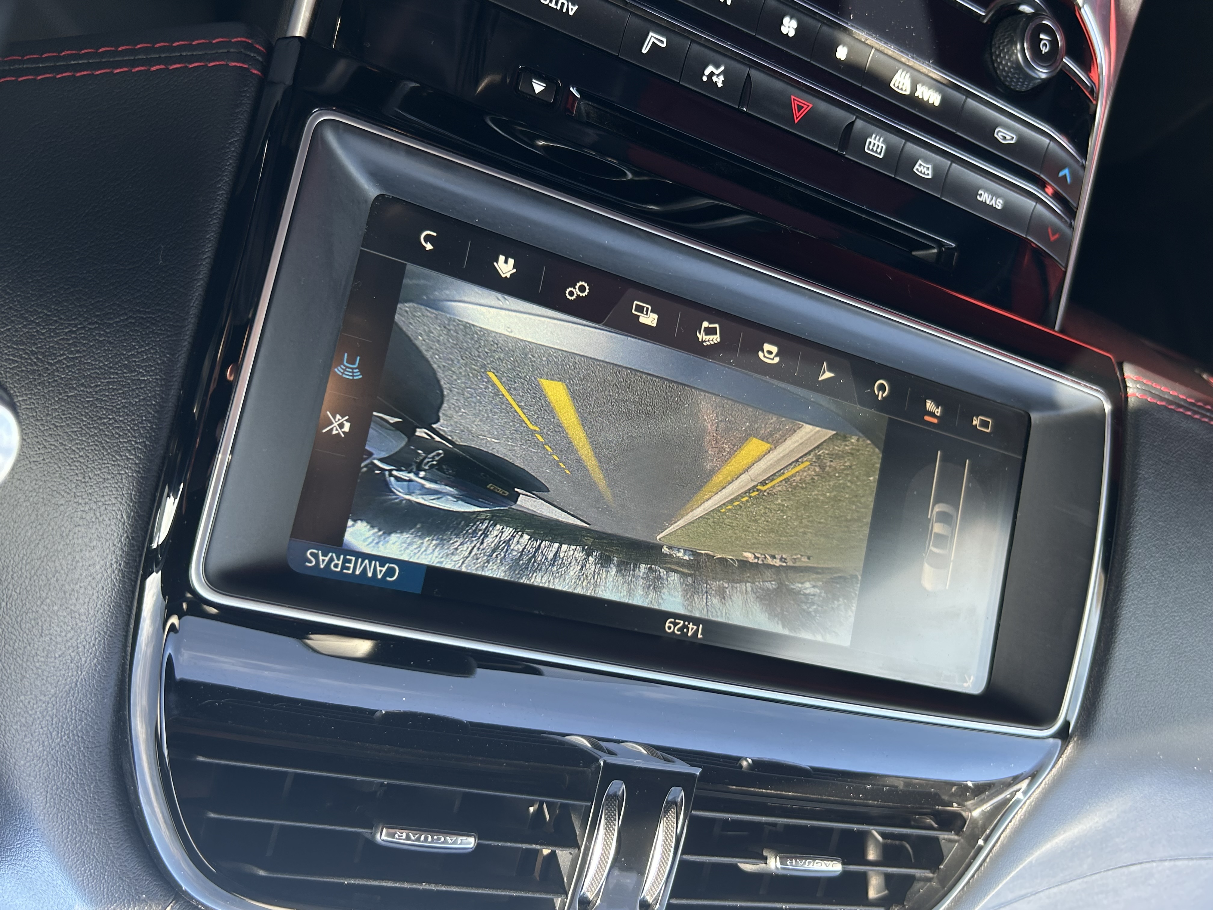 2017 Jaguar XE R-Sport