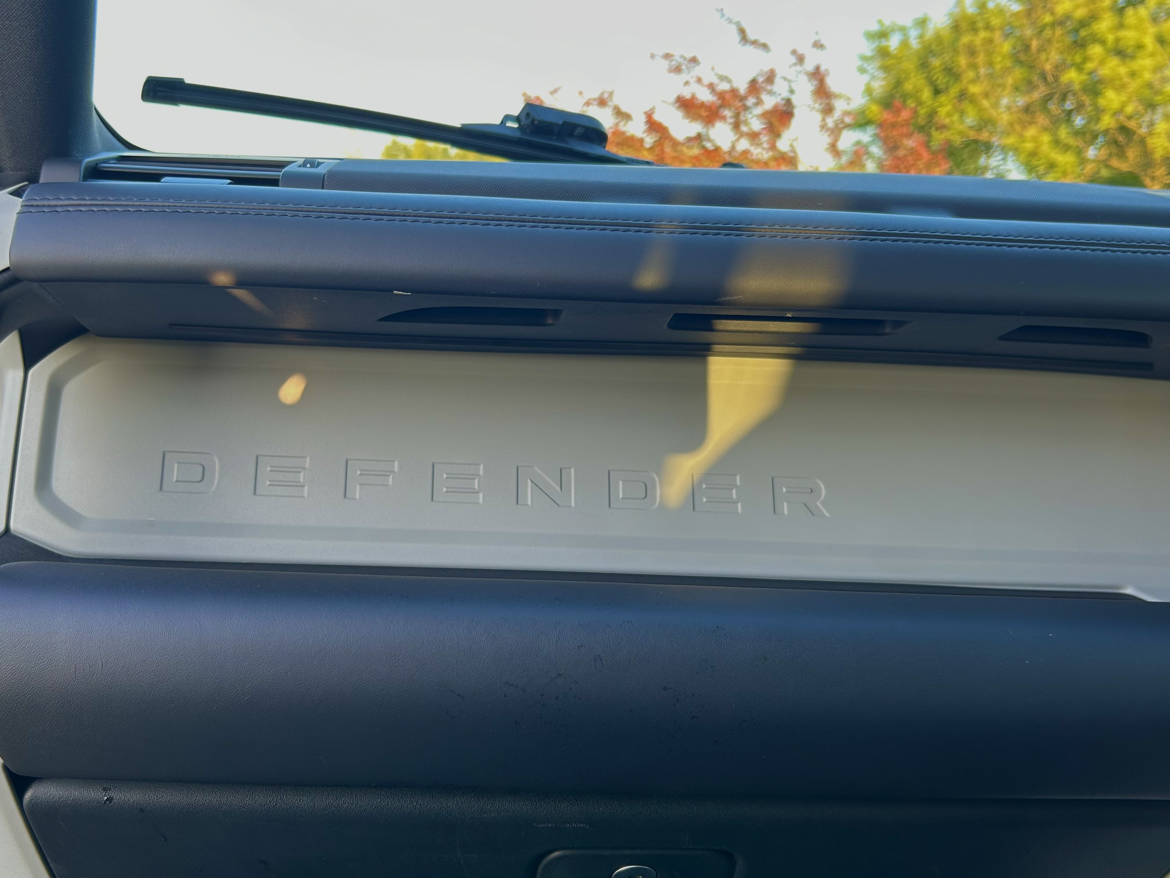 2021 Land Rover Defender X-Dynamic D250